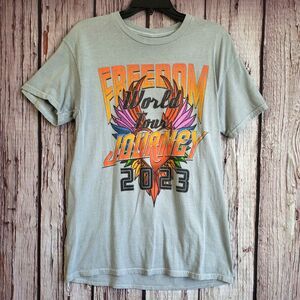 Journey Rock Band T-Shirt Mens Medium 2023 World Tour Gray Cotton